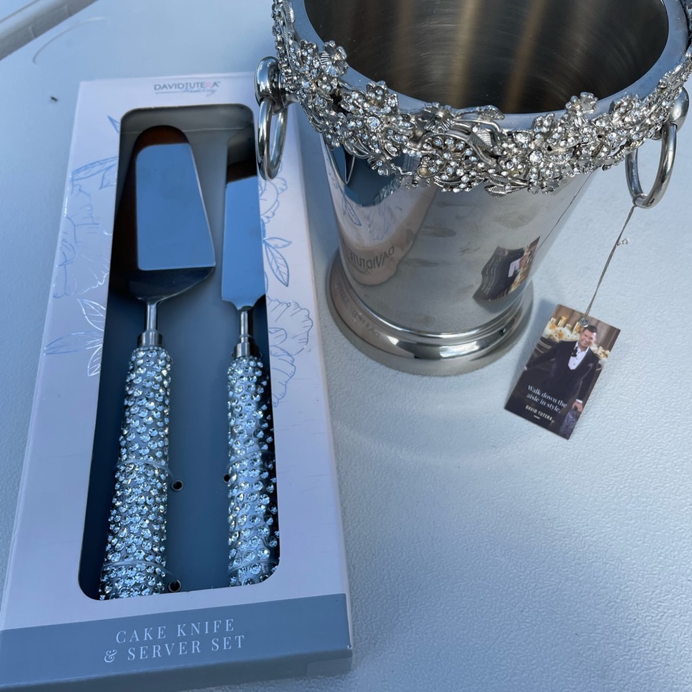 Cake knife and server set with matching ice bucket. Great for wedding!